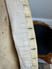 Cream Silk Embroidered Waistcoat, England ca. 1770 – Long‑Line Georgian Men’s Fashion