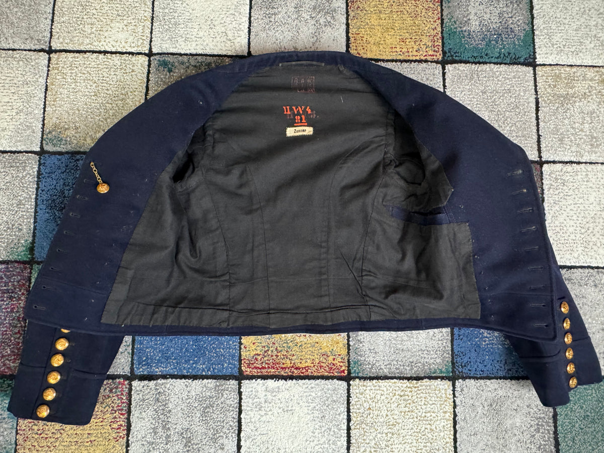 Einzigartige Sammlung zur deutschen Marine & Luftschifftruppe aus dem Ersten Weltkrieg, ca. 1914 – Messjacket von Willi Zunner mit Fotos und Feldpost