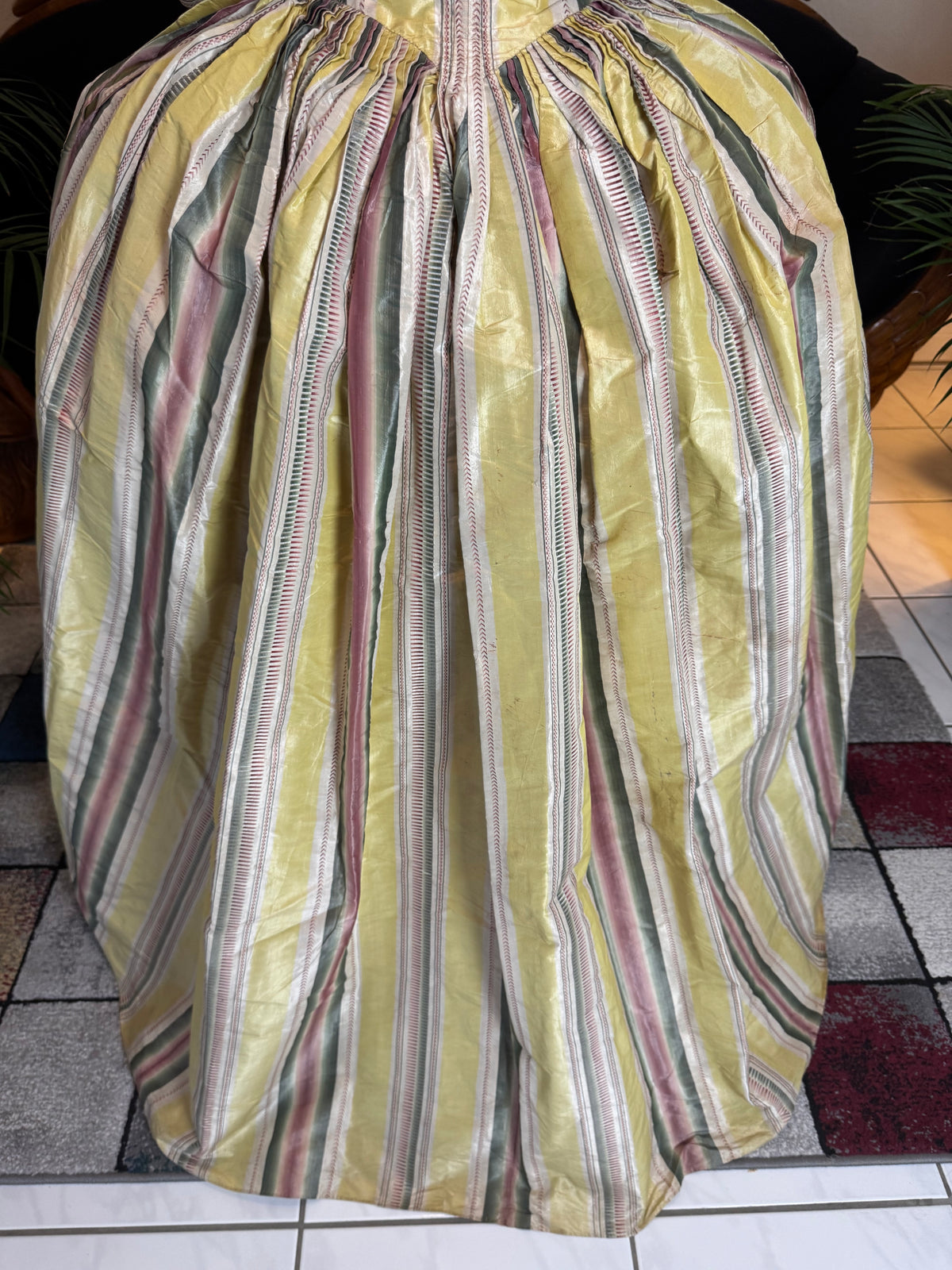 18th‑century striped silk gown, warp‑printed taffeta, robe à l’anglaise.