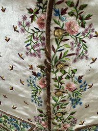 Antike Weste und blaue knielange Seidenhose, ca. 1790 – Besticktes florales Herrenensemble