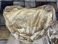 Antikes silbernes Lamé-Abendkleid aus der Titanic-Ära, ca. 1912