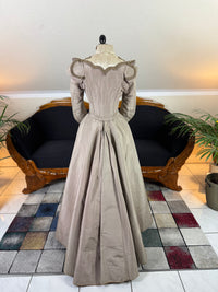 Antikes viktorianisches Gehkleid, ca. 1897 - Dreiteiliges englisches Ensemble