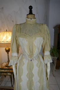 Antikes edwardianisches Kleid von 1901 – MACHARET New York & Paris Zweiteiliges Ensemble aus Seide und Spitze
