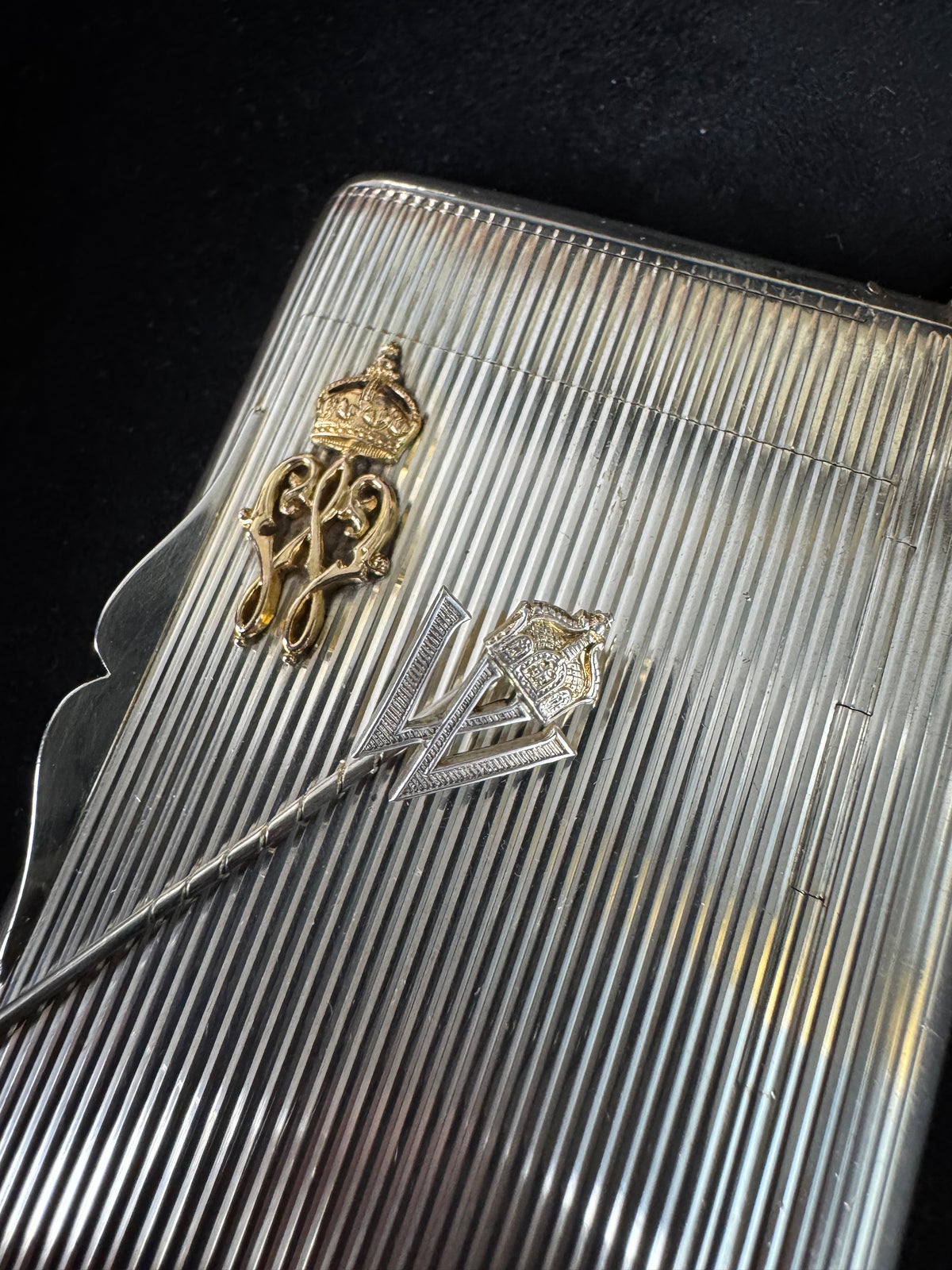 Silver cigarette case of Crown Prince Wilhelm of Prussia with crowned monogram, presentation pin and original caricature in bespoke casket.
