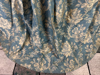 Robe à la Française aus blauem und cremefarbenem Seidendamast – authentisches Kleid aus dem 18. Jahrhundert, ca. 1770
