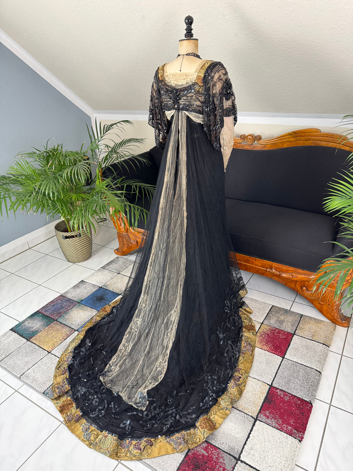 Antikes edwardianisches Abendkleid ca. 1906 – Seide, Spitze, Tüll & Brokat aus England