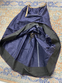 Reisekleid im Polonaise-Stil, England, ca. 1875