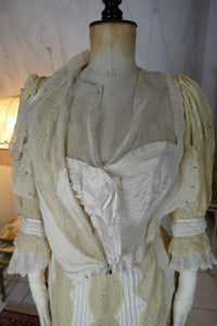 Antikes edwardianisches Kleid von 1901 – MACHARET New York & Paris Zweiteiliges Ensemble aus Seide und Spitze