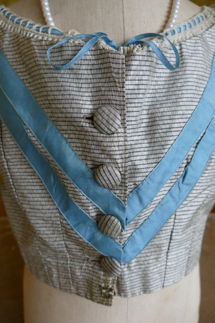 Mieder-Reifrockkleid, 1850er Jahre