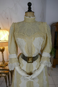 Antique two‑piece Edwardian dress, ca. 1901, Macheret New York & Paris, silk crepe and lace