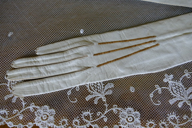 Antike Abendhandschuhe, ca. 1890-1905