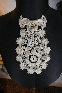 Jabot, ca. 1905