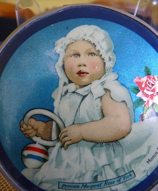 Puderdose, England, ca. 1931