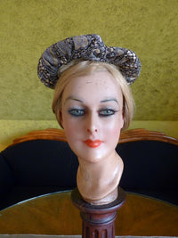 AITKEN-Haube, ca. 1895