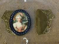 Gürtelschnalle mit Rokoko-Dame, ca. 1890