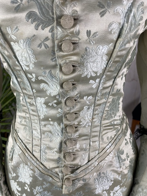 Antikes zweiteiliges Dinnerkleid aus Seidenbrokat, ca. 1898