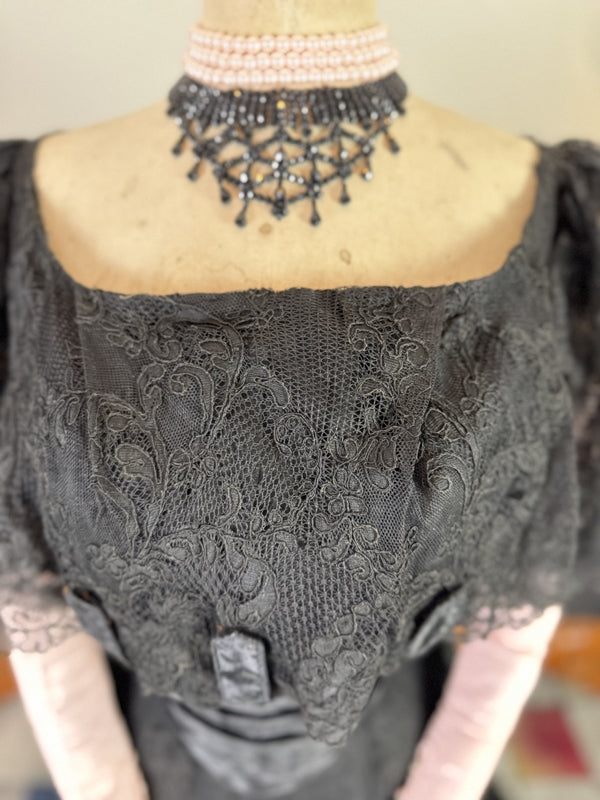 RA HIGGINS "Mohnblumenkleid", Pittsburgh, ca. 1896