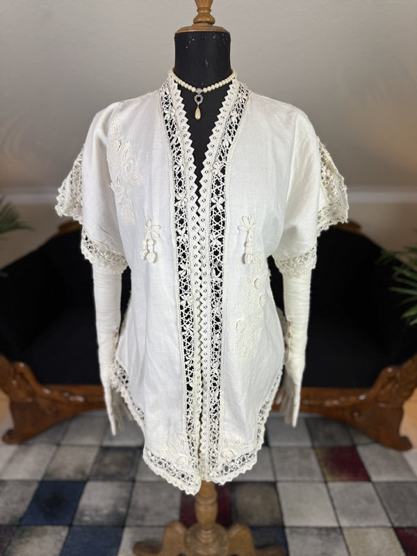 Veste blanche, vers 1908