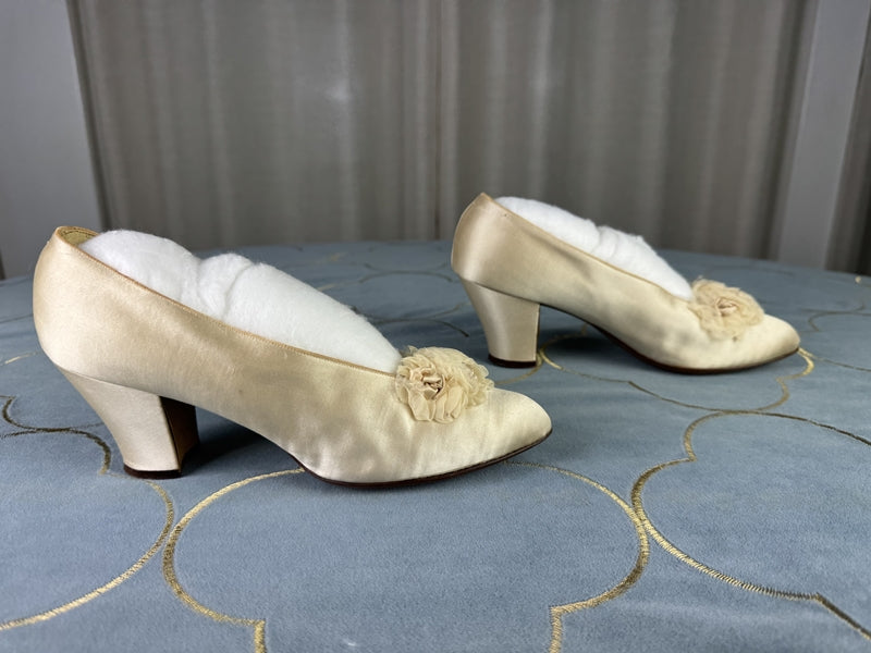 Titanic era wedding shoes, 1912, ivory silk bridal shoes