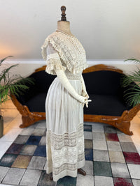 Antikes edwardianisches Teekleid aus Leinen, ca. 1906