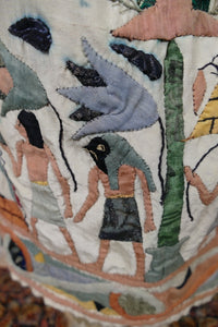 Ägyptische Revival Seidenjacke, ca. 1924 – Appliqué-Motive mit Sphinx, Skarabäus & Pyramide