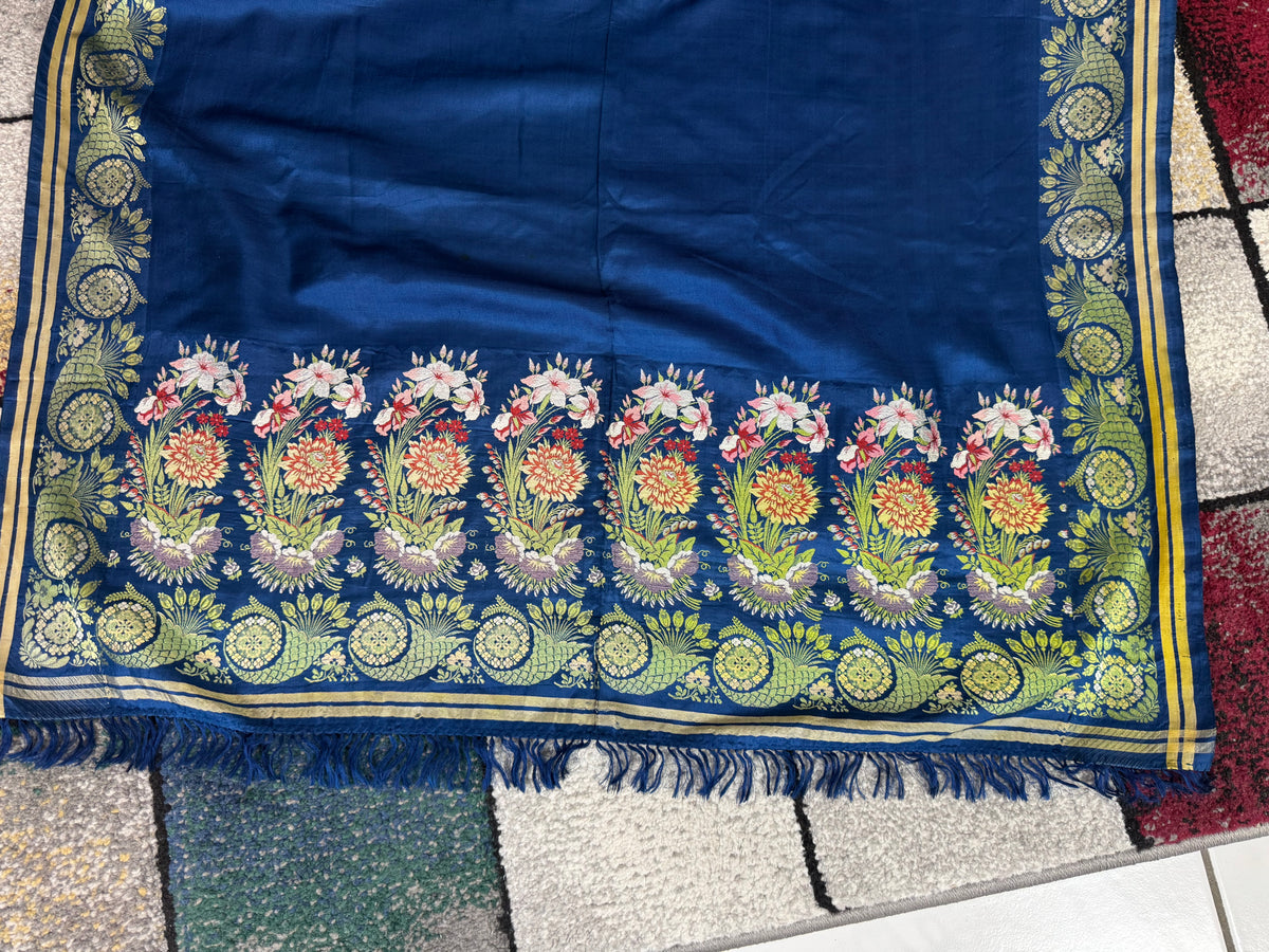 Rokoko-Eleganz in Spitalfields-Seide – Antike Stola, ca. 1790