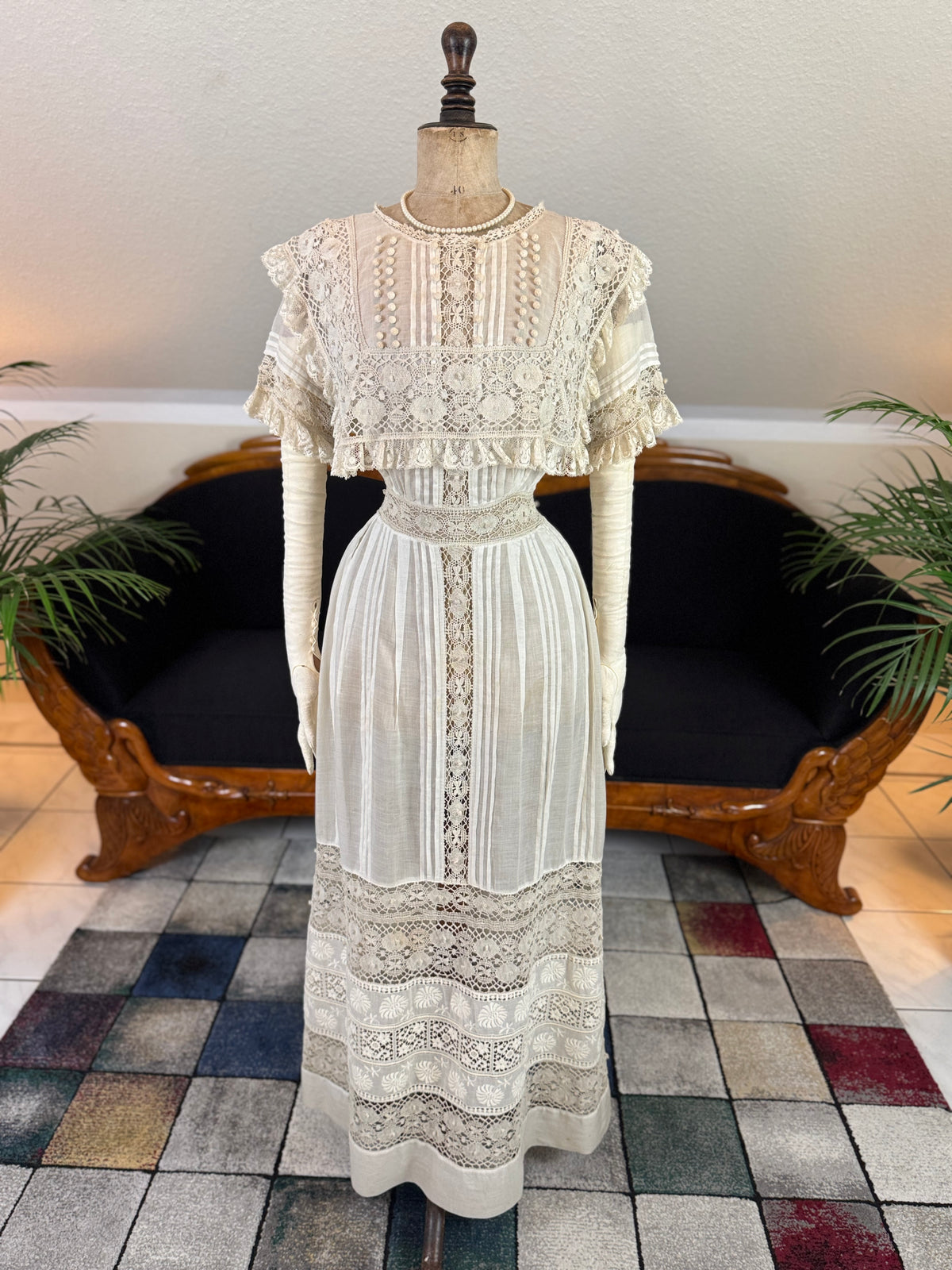 Antikes edwardianisches Teekleid aus Leinen, ca. 1906