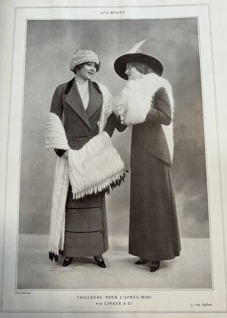 LINKER & Cie. Antikes schwarzes Samt-Gehkleid, Paris, ca. 1910