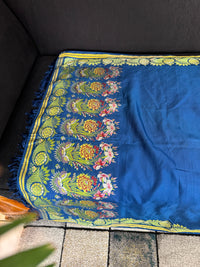 Rokoko-Eleganz in Spitalfields-Seide – Antike Stola, ca. 1790