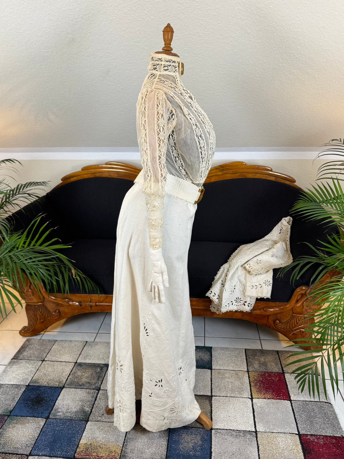 Antique Four‑Piece Edwardian Walking Dress ca. 1910 – Linen, Lace & Lady Gillman Provenance