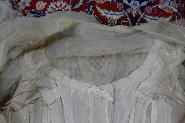 Antikes edwardianisches Kleid von 1901 – MACHARET New York & Paris Zweiteiliges Ensemble aus Seide und Spitze