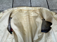Antike Weste und blaue knielange Seidenhose, ca. 1790 – Besticktes florales Herrenensemble