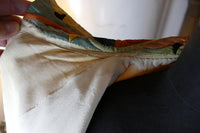 Ägyptische Revival Seidenjacke, ca. 1924 – Appliqué-Motive mit Sphinx, Skarabäus & Pyramide