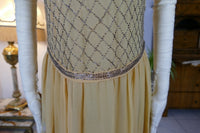 Antikes seidenes, perlenbesetztes Cocktailkleid, ca. 1926