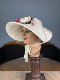 Weißer Sommerhut, ca. 1928