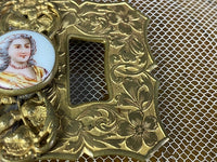 Gürtelschnalle mit barocker Dame, ca. 1890