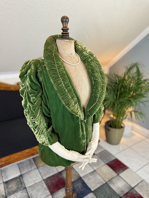 Vintage green velvet evening coat, ca. 1925
