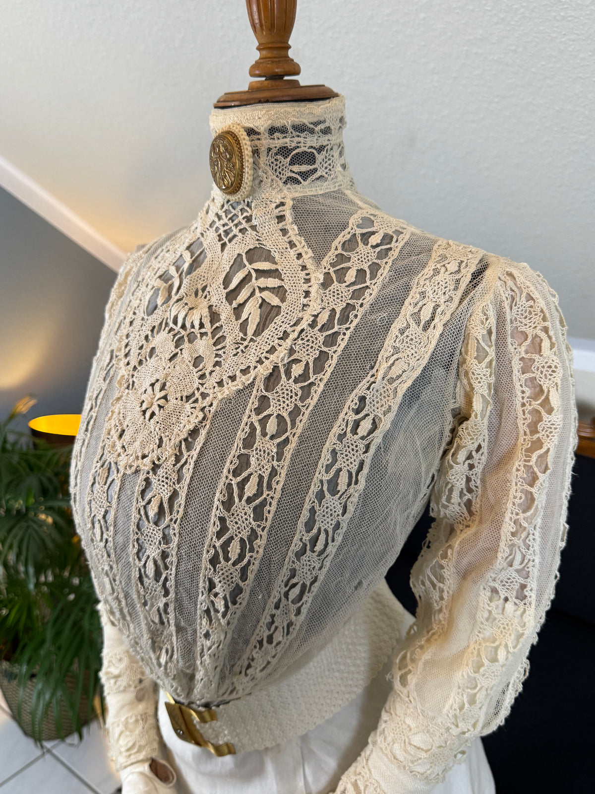 Antique Four‑Piece Edwardian Walking Dress ca. 1910 – Linen, Lace & Lady Gillman Provenance