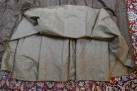 Antike Biedermeier Mutter-Tochter Moiré-Seiden-Nachmittagskleider, 1840er Jahre