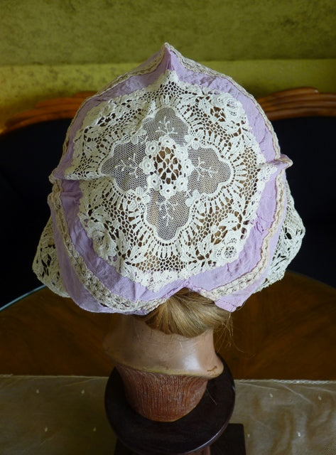 Fliederfarbene Boudoir-Mütze, 1920er Jahre