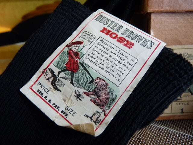 BUSTER BROWN Antike Jungenstrümpfe, 1920er Jahre