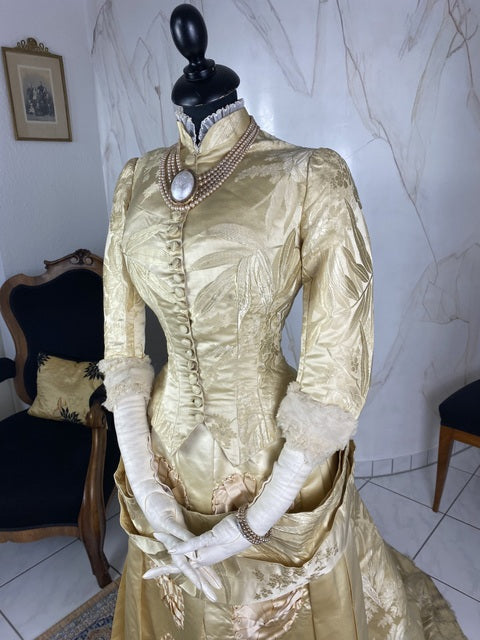 AM VAIL Brautkleid, Amerika, ca. 1879