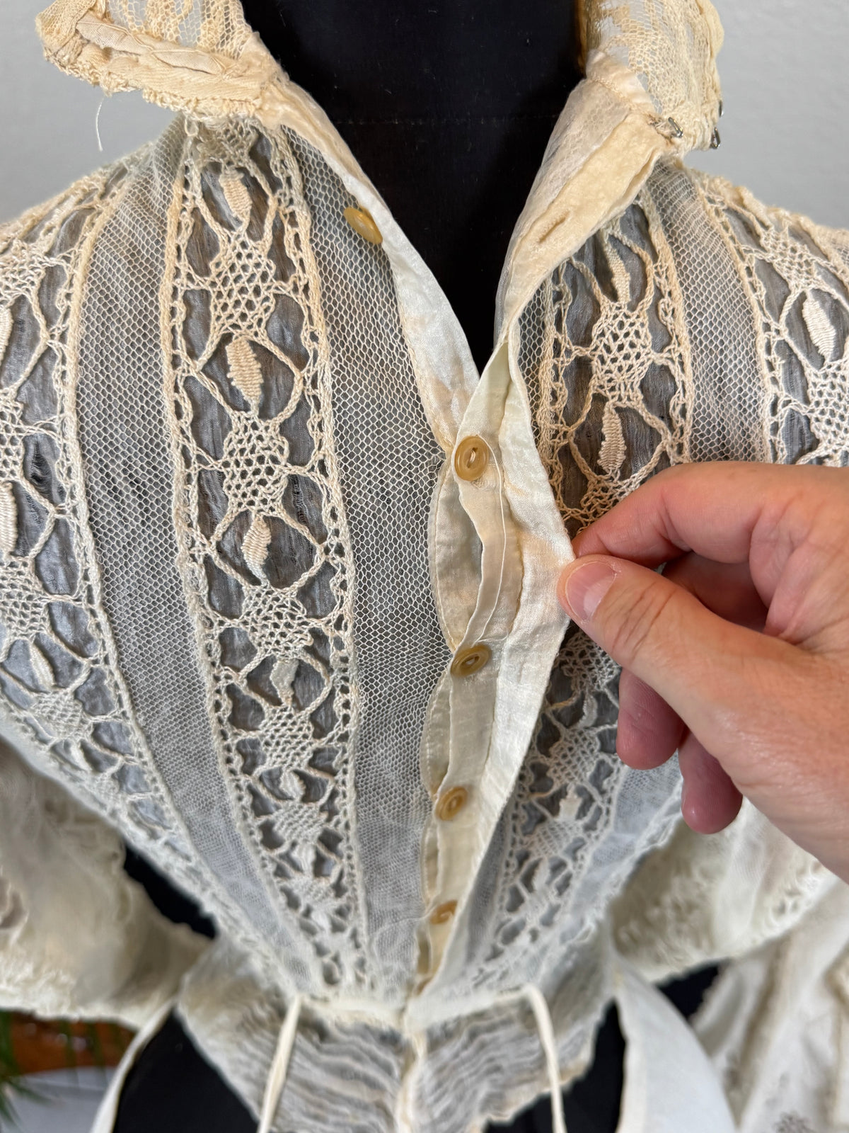 Antique Four‑Piece Edwardian Walking Dress ca. 1910 – Linen, Lace & Lady Gillman Provenance
