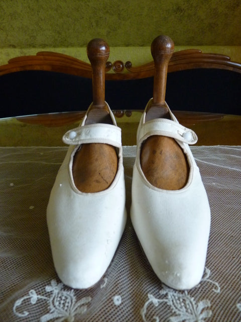 Antike Hochzeitsschuhe aus Ziegenleder, ca. 1910