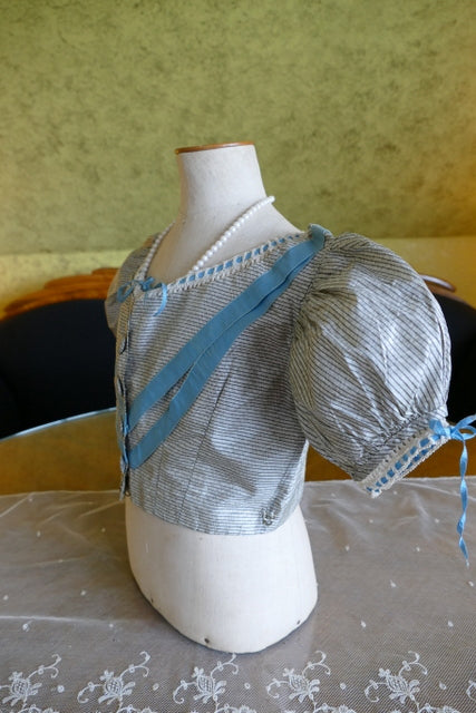 Mieder-Reifrockkleid, 1850er Jahre