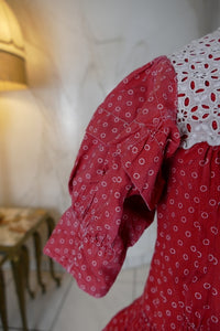 Antikes deutsches Kinderkleid, ca. 1910–1911