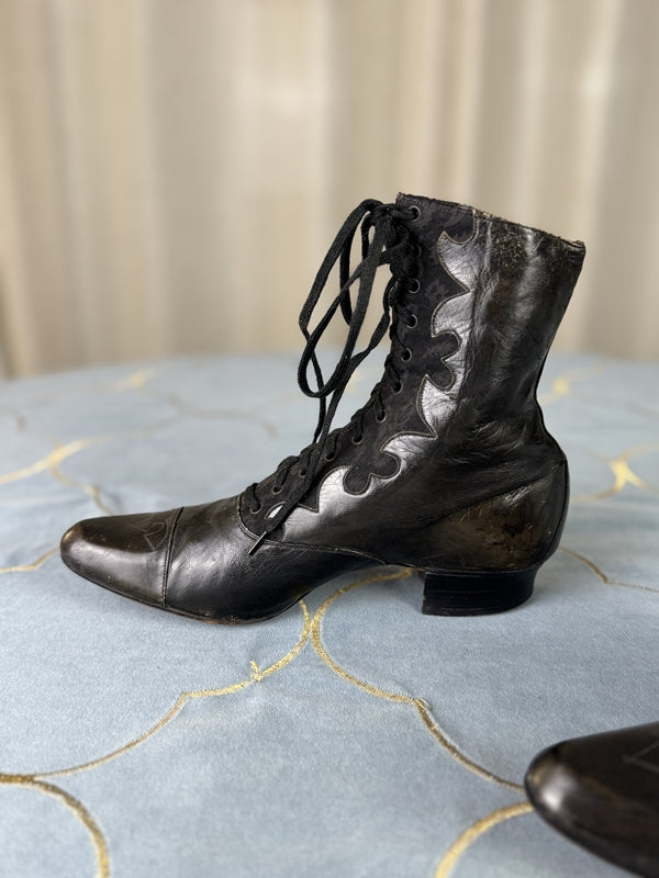 Ungetragene Schnürstiefel, ca. 1900