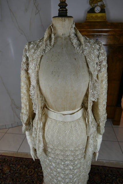 Antikes besticktes Spitzen-Bustle-Überkleid, 1880er Jahre