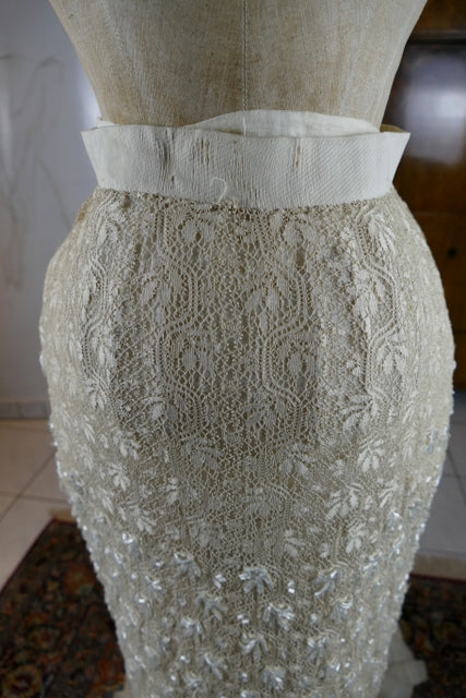 Antikes besticktes Spitzen-Bustle-Überkleid, 1880er Jahre