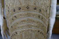 Antikes Flapper-Abendkleid, ca. 1926 – Perlenverzierte Jazz-Age-Silhouette